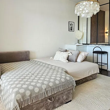 Sleeps 4 Miraflores Apartment MIJAS COSTA