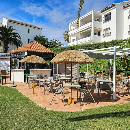 Sleeps 4 Miraflores *