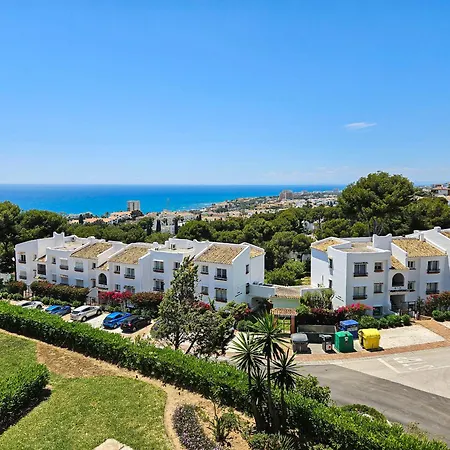 Sleeps 4 Miraflores *